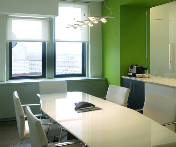 office and workplace design by corporate interior designers and LEED architects Gran Kriegel in nyc