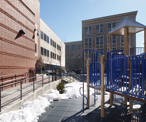 playground design for early education by school architecture firm in NYC Gran Kriegel Architects