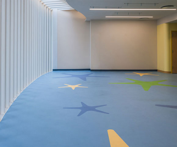 multipurpose room at manhattan star academy interior retrofit special needs school design by Gran Kriegel Architects in nyc